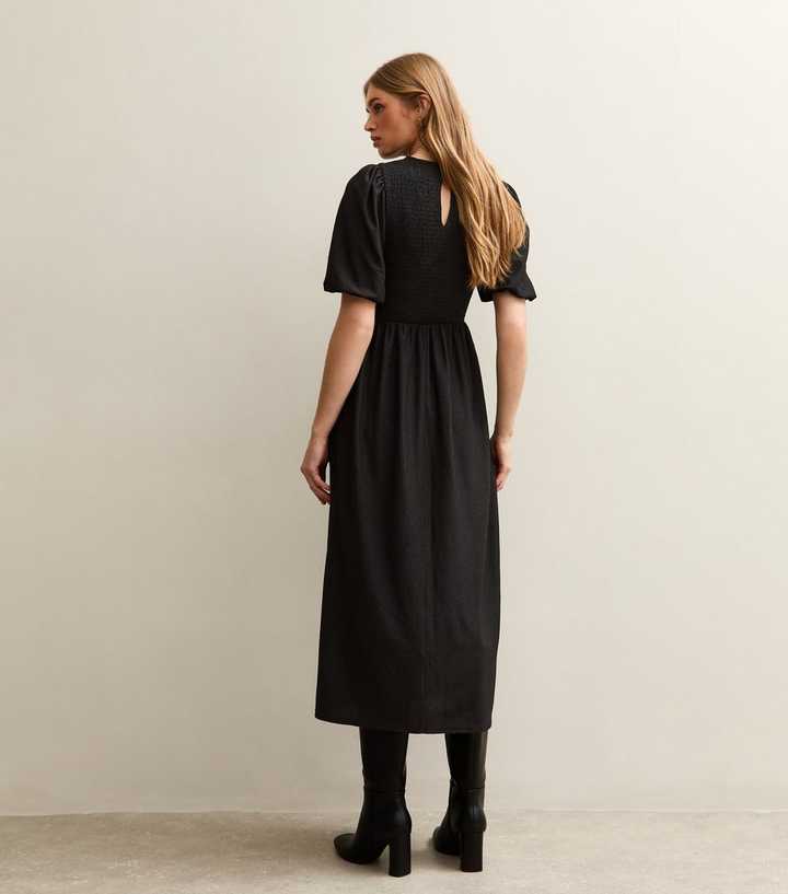 Black Crinkled Jersey Puff Sleeve Smock Midi Dress | New Look