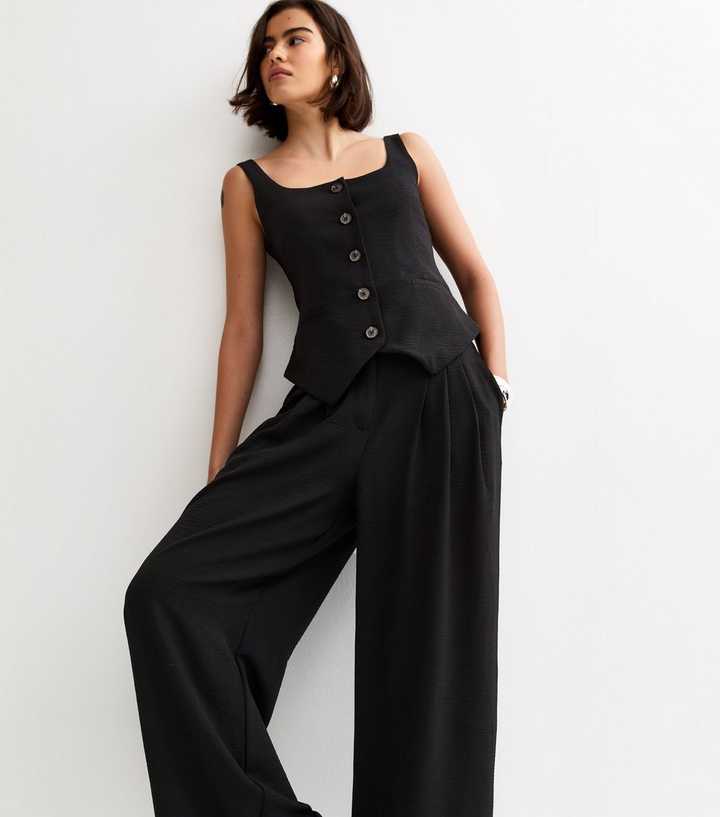Black Wide Leg Pleated Trousers