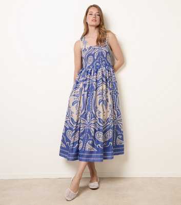 Blue Vanilla Blue Leaf Print Shirred Sleeveless Midi Dress