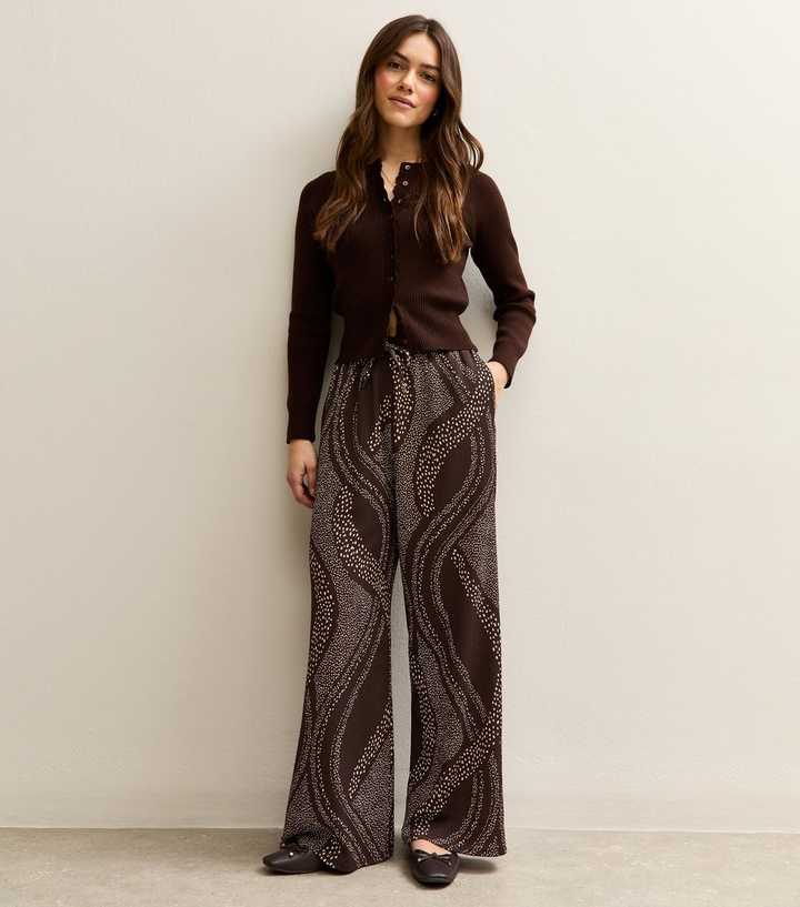Petite Brown Crinkled Swirly Spot Wide Leg Trousers
