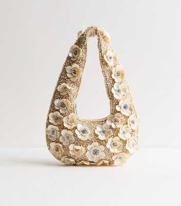 Cream Flower Shell Beaded Grab Bag