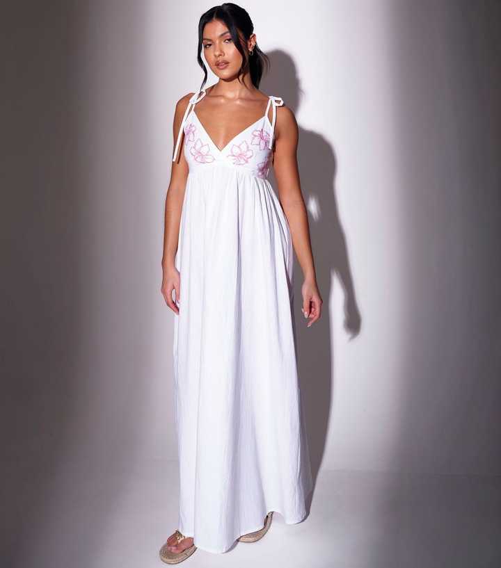 South Beach White Flower Embroidered Maxi Dress | New Look South Beach White Flower Embroidered Maxi Dress | New Look