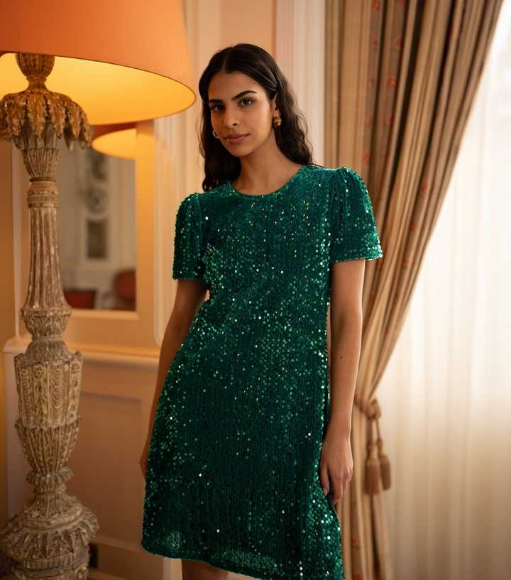 Yumi Green Sequin Shift Dress