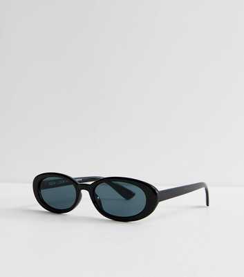 Black Oval Tinted Sunglasses