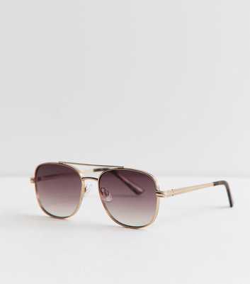 Gold Tone Metal Frame Aviator Sunglasses