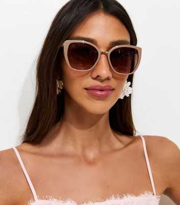 Mink Cateye Shape Gold Bridge Sunglasses