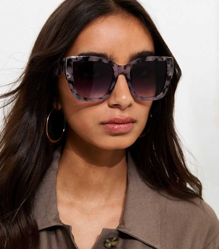 Grey Printed Cat Eye Sunglasses