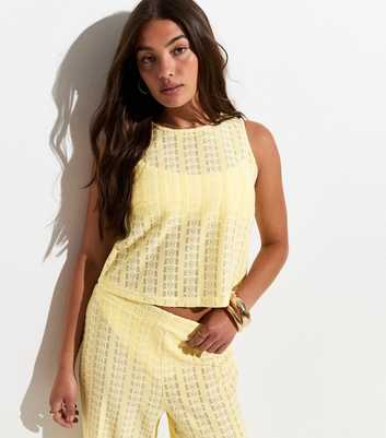 Light Yellow Lace Tie Back Beach Sleeveless Top