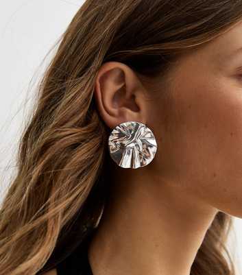 Silver Tone Large Beaten Circle Stud Earrings