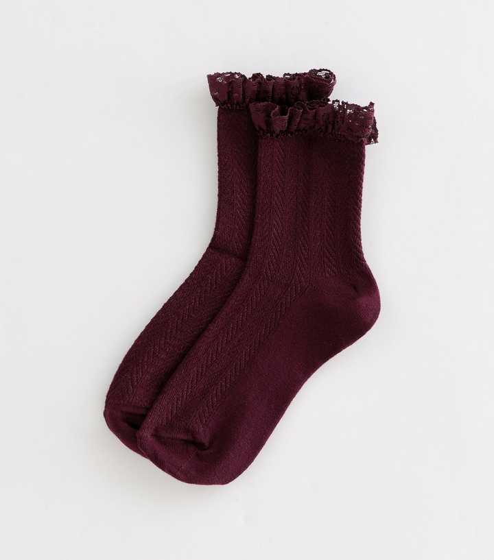 Dark Burgundy Herringbone Frilly Lace Ankle Socks