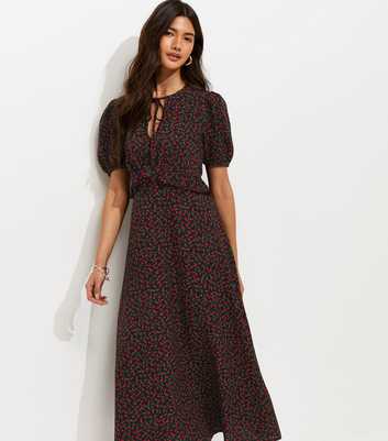 Black Floral Short Sleeve Keyhole Midi Dress