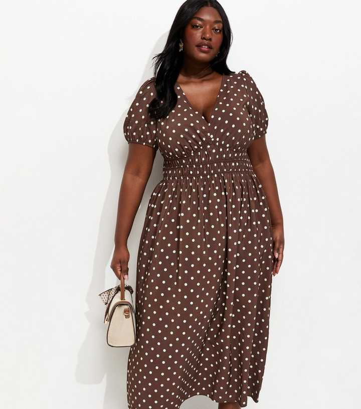 Curves Brown Spot Print Ruched Waist V-Neck Midi Dress Curves Brown Spot Print Ruched Waist V-Neck Midi Dress