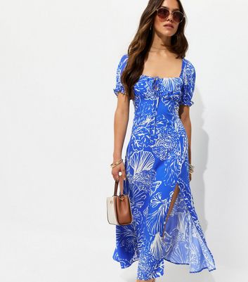 Petite Blue Coral Print Sweetheart Neck Midi Dress | New Look
