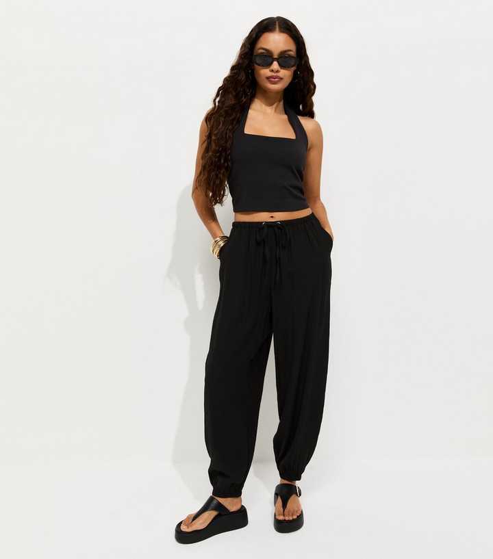 Petite Black Pleated Wide Leg Cuffed Trousers