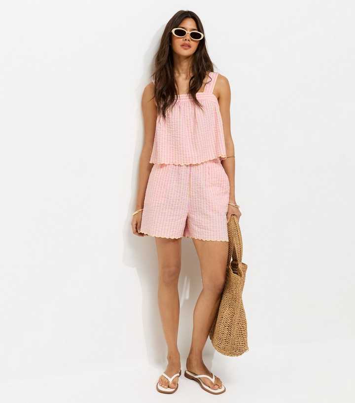 Yellow Cotton Seersucker Scallop Edge Shorts