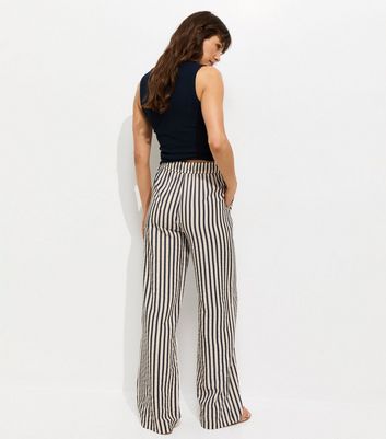 Tall Blue Seersucker Stripe Wide Leg Trousers | New Look