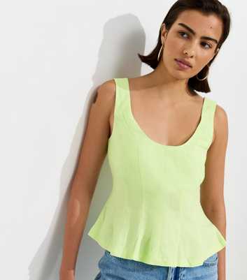 Light Green Linen Rich Scoop Neck Sleeveless Top