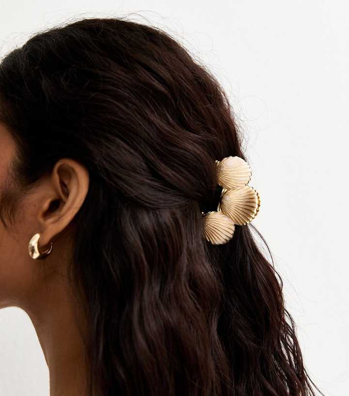 Gold Tone Shell Cluster Hair Claw Clip