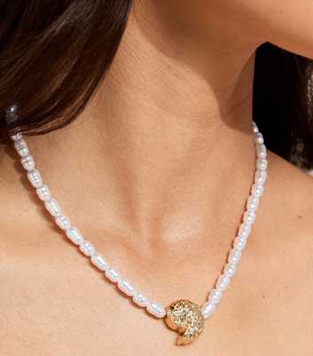 White Faux Pearl Swirly Shell Charm Necklace
