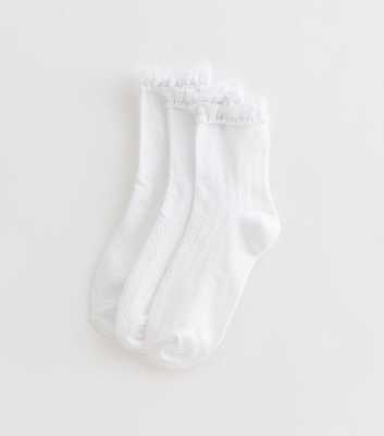 White Herringbone Frilly Lace Trim Ankle Socks