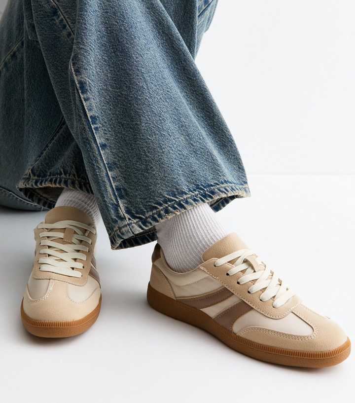 Off White Contrast Panel Gum Sole Trainers