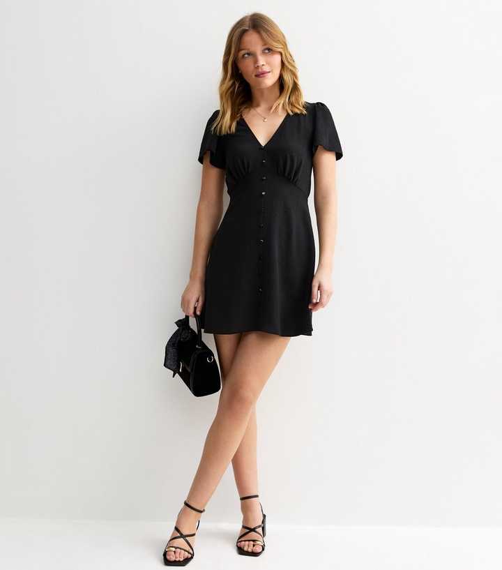 Black V-Neck Button Up Mini Tea Dress | New Look