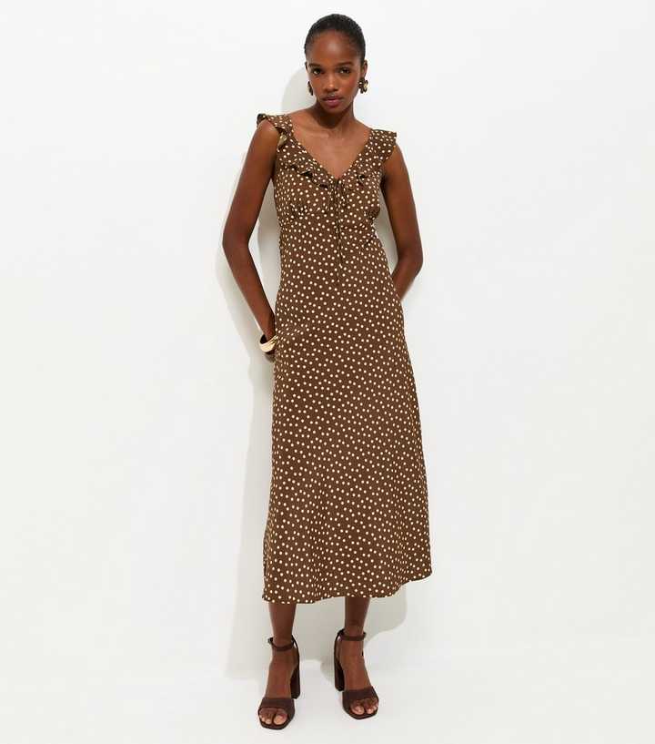 stone slinky cut out waist ring detail bodycon dress Kiyah Maxi / Black | MESHKI 5 9 Brown Eyes Consider this your style Collection: REACTIVE SEPTEMBER 25 Taglia:43