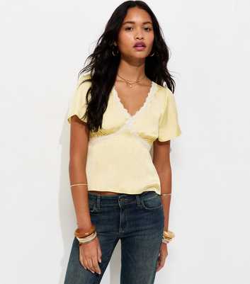 Light Yellow Lace Trim Flutter Sleeve Satin Tea Top