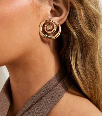 Gold Tone Swirly Stud Earrings