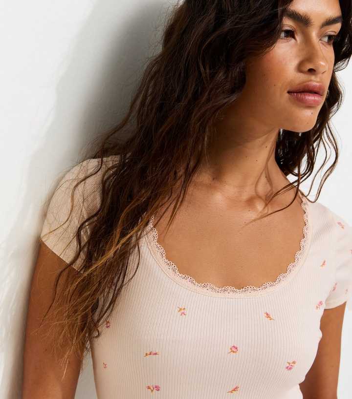Pink Cotton Rich Floral Print Lace Trim Scoop Neck T-Shirt