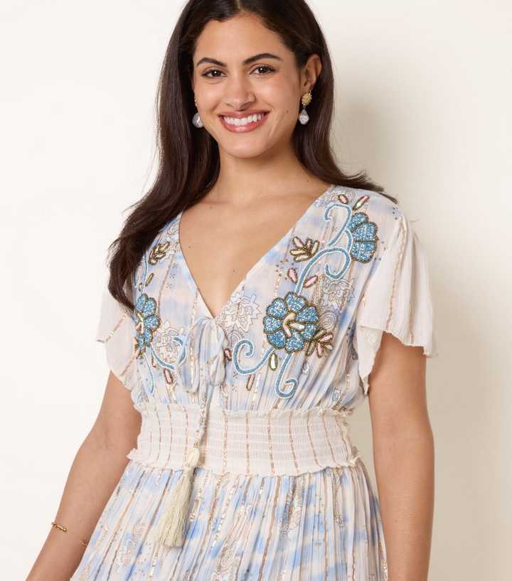blue vanilla dresses Blue Beaded Flower Tiered Mini Dress #reyes-flats-white-woven-raffia 10 Stylish Ways To Glass Top:With Glass Top