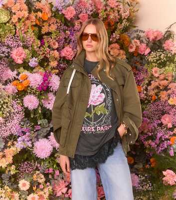 Dark Grey Oversized Flower Print Lace Hem T-Shirt