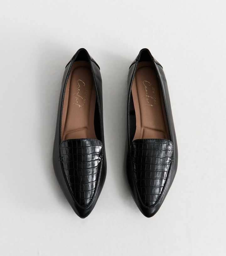 Black Patent Faux Leather Crocodile Embossed Pointed Toe Flats