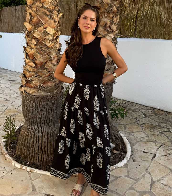 AX Paris Black 2 In 1 Border Print Smock Midi Dress
