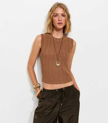 Tan Chunky Knit Stitch Crop Vest