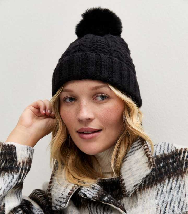 Black Faux Fur Pom Pom Bobble Hat