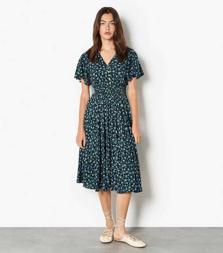 Apricot Blue Wind Flower Button Dress