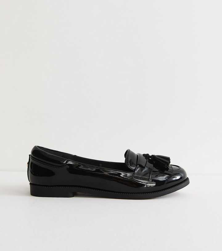 Black Faux Patent Leather Tassel Trim Loafers