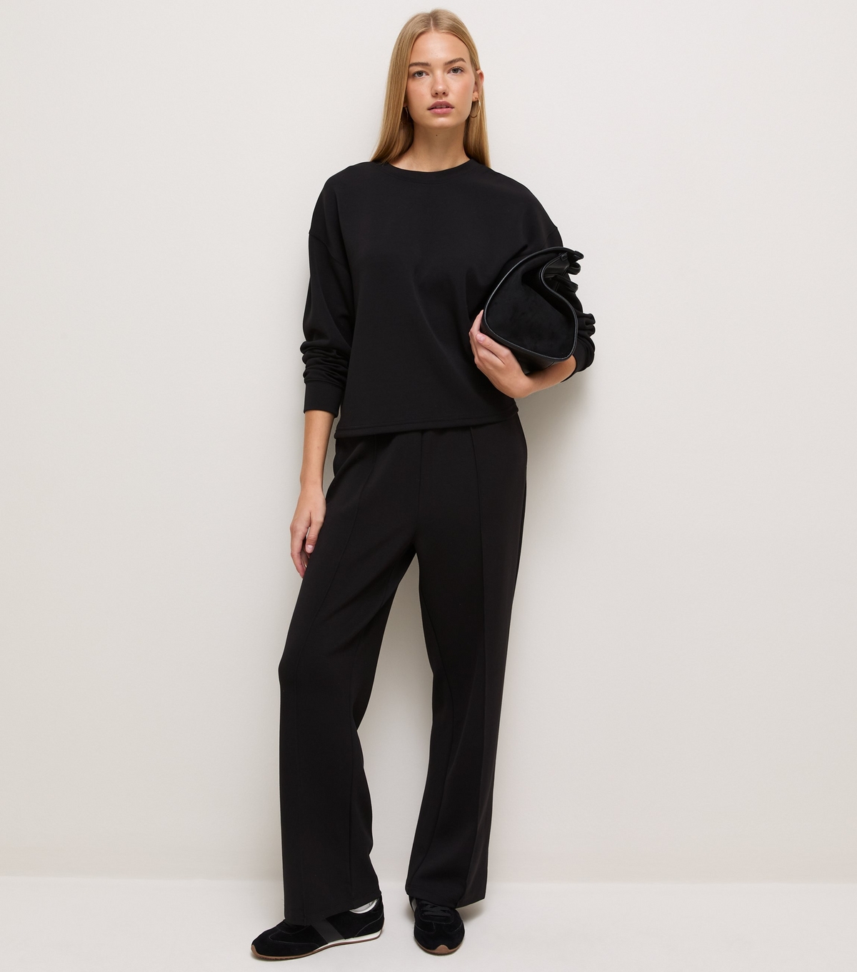 Women's Premium Black Wide Leg Joggers New Look