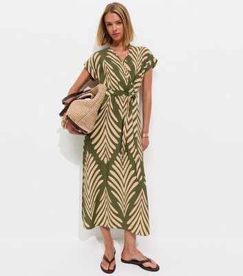 Green Palm Pattern Wrap Midi Dress