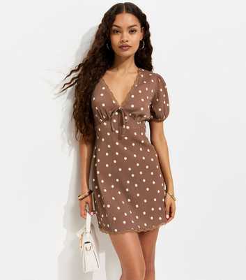 Petite Brown Crinkled Polka Dot Mini Dress