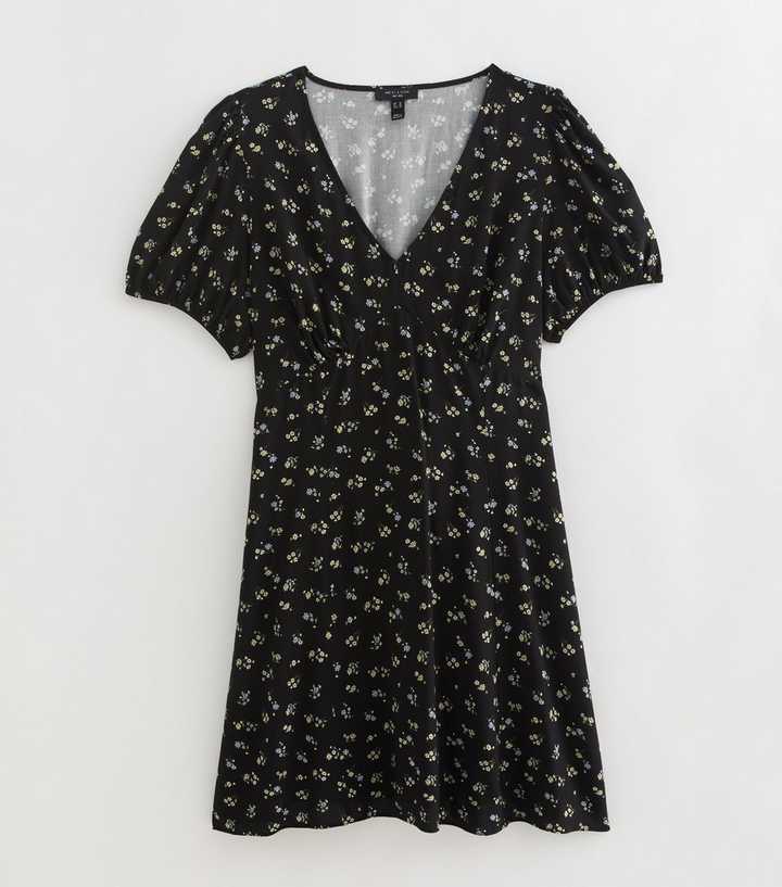 Curves Black Floral Short Sleeve Mini Dress