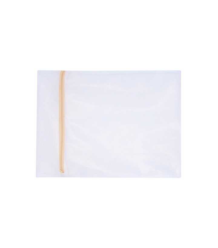 Nude Intimates White Washing Bag