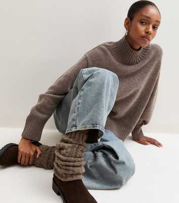 Brown Cable Knit Legwarmers