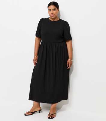 Curves Black Shirred Bodice Short Sleeve Midi Dress