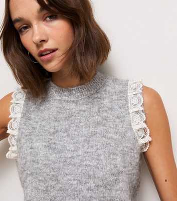 Light Grey Knitted Lace Trim Vest