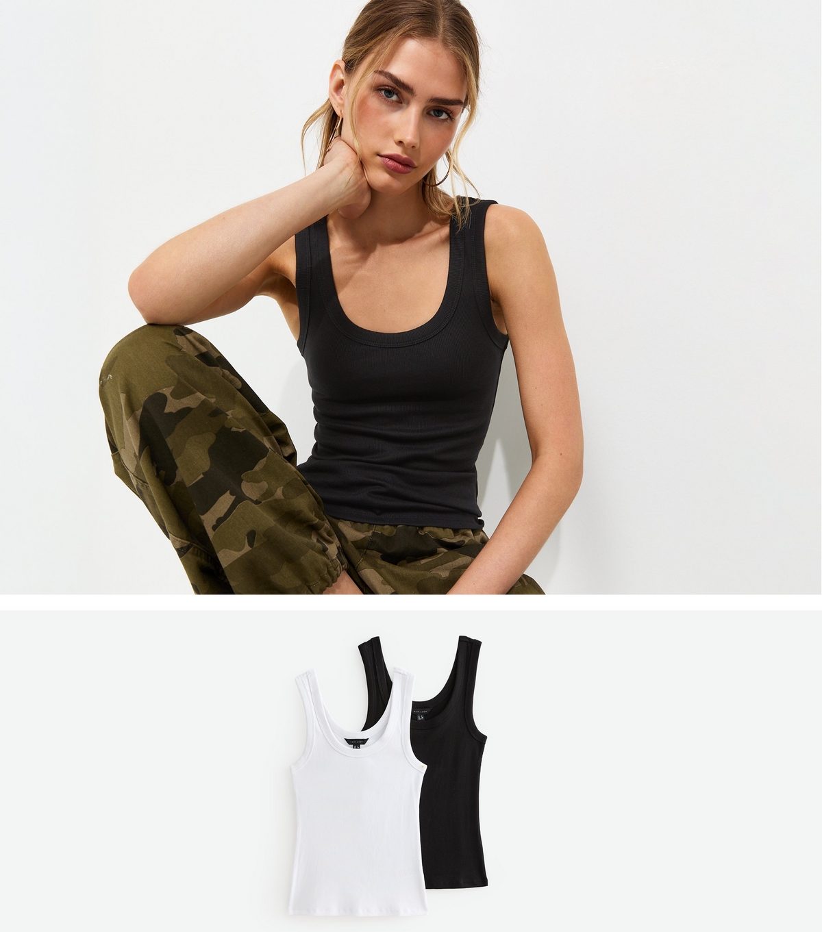 Women's Pack of 2 Black and White Ribbed Scoop Neck Tank Tops New Look