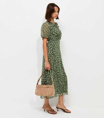 Green Floral Print Ruffle Trim Chiffon Short Sleeve Midi Dress
