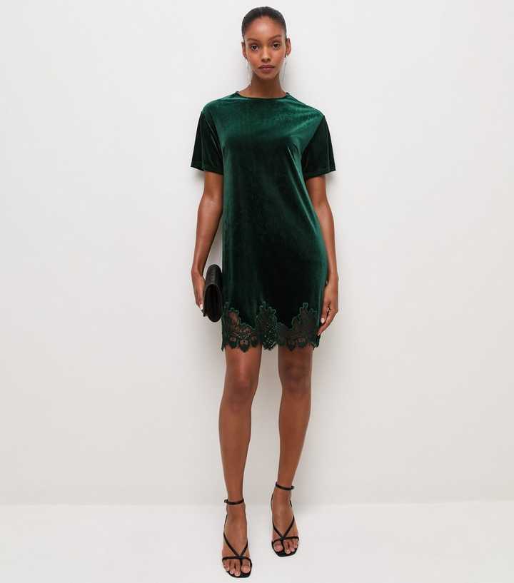 dark green dress with black shoes Velvet Lace Trim T-Shirt Mini epos:department:EMBER