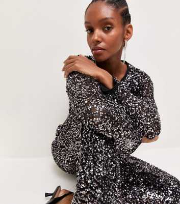 Black and Silver Sequin Long Sleeve Top